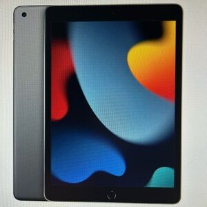 NEW Apple Tablet in Sleek Silver Apple iPad 10.2-inch Wi-Fi 64GB (2021, 9th Gen.